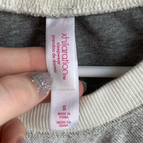 Xhilaration Gray Shine Bright Sleep Sweatshirt - Picture 4 of 5